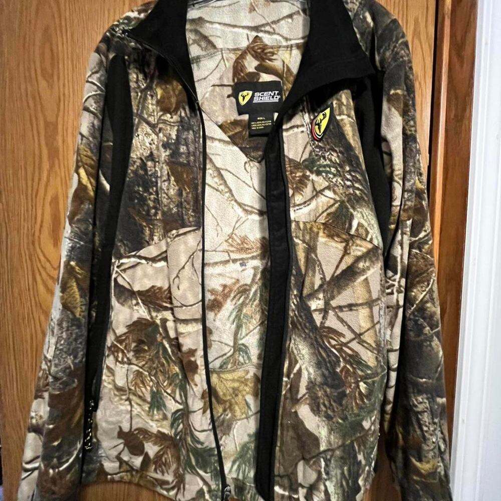 Realtree Hunter's Fleece woodland - L - zipper catch needs quick repair (pic 4)